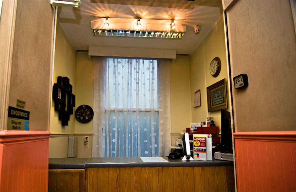 Boston Court Hotel London Ngoại thất bức ảnh